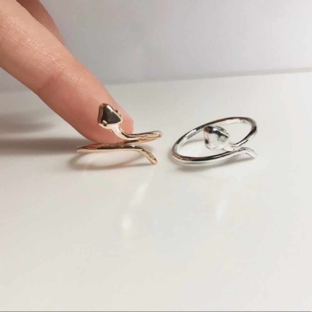 “Slytherin” Climbing Snake Cute Harry Potter Ring - Picture 4 of 7